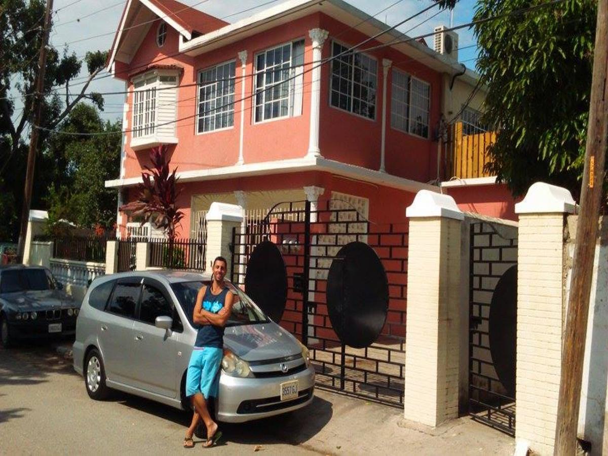 Dancehall Hostel Kingston Ngoại thất bức ảnh