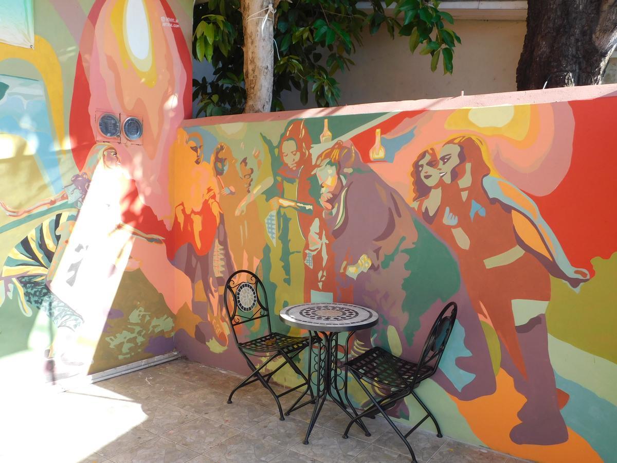 Dancehall Hostel Kingston Ngoại thất bức ảnh